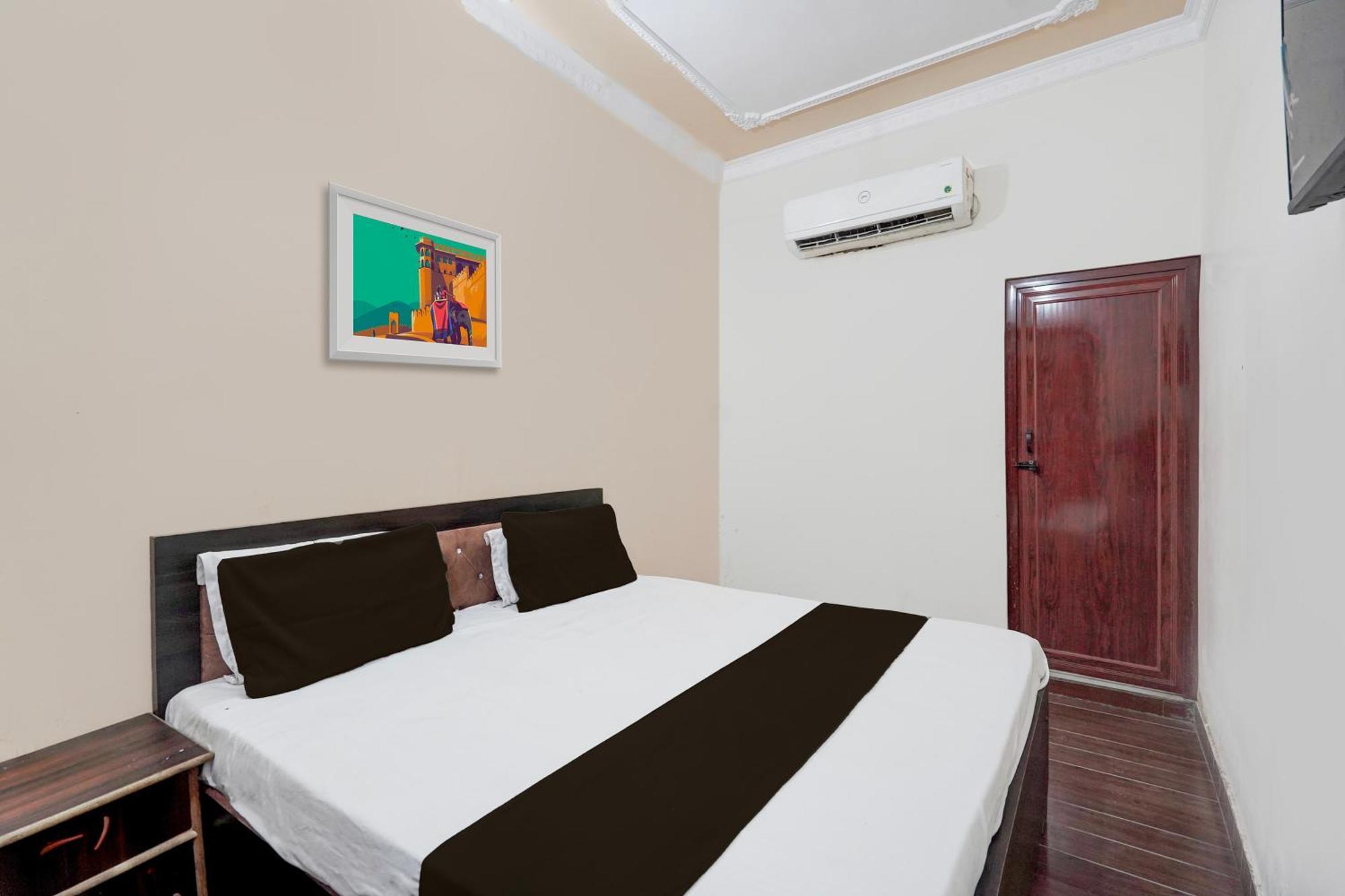 Oyo Hotel Maharaja Palace Meerut Exterior photo